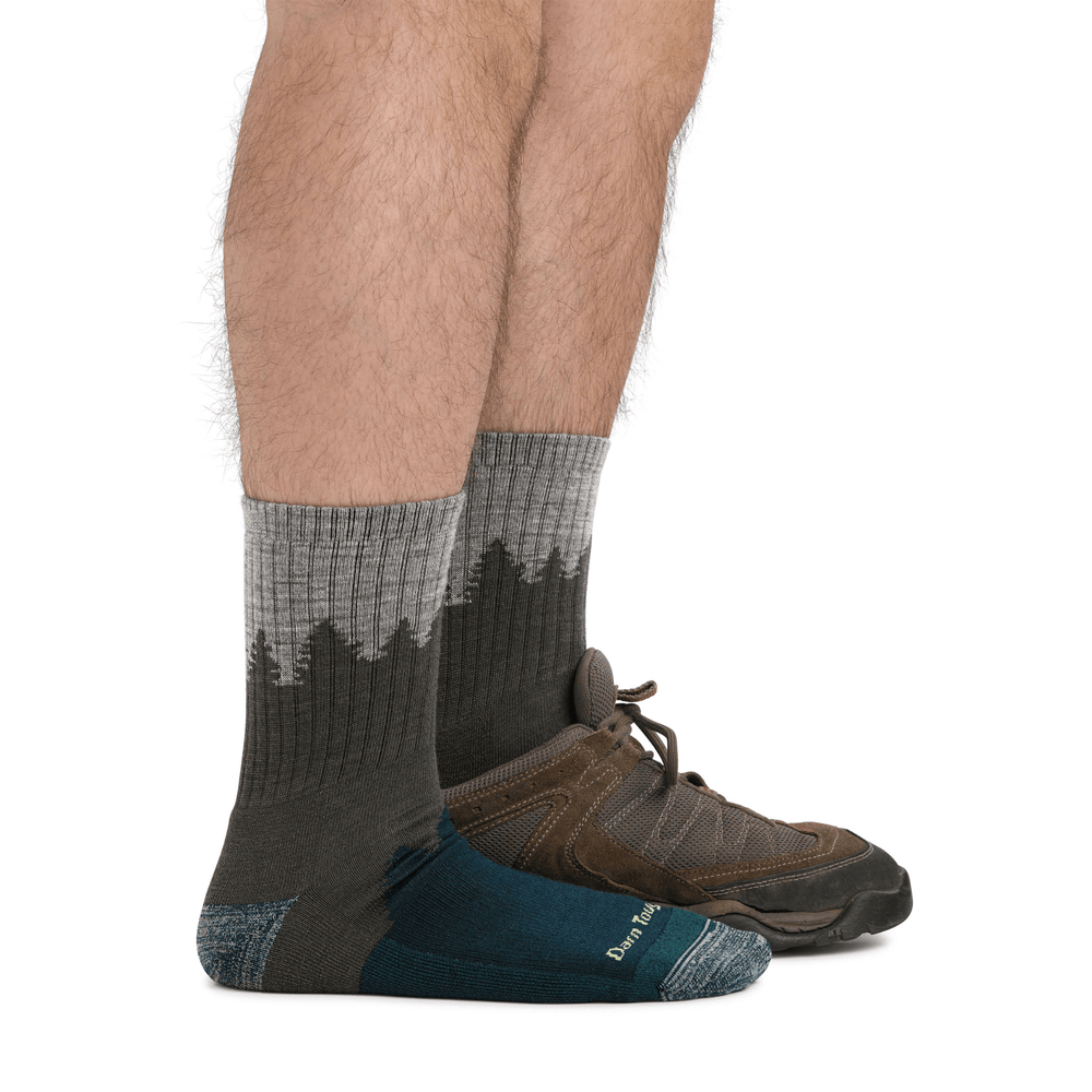
                  
                    Darn Tough Men's Hiker Number 2 Micro Crew Midweight with Cushion Socks - Green
                  
                