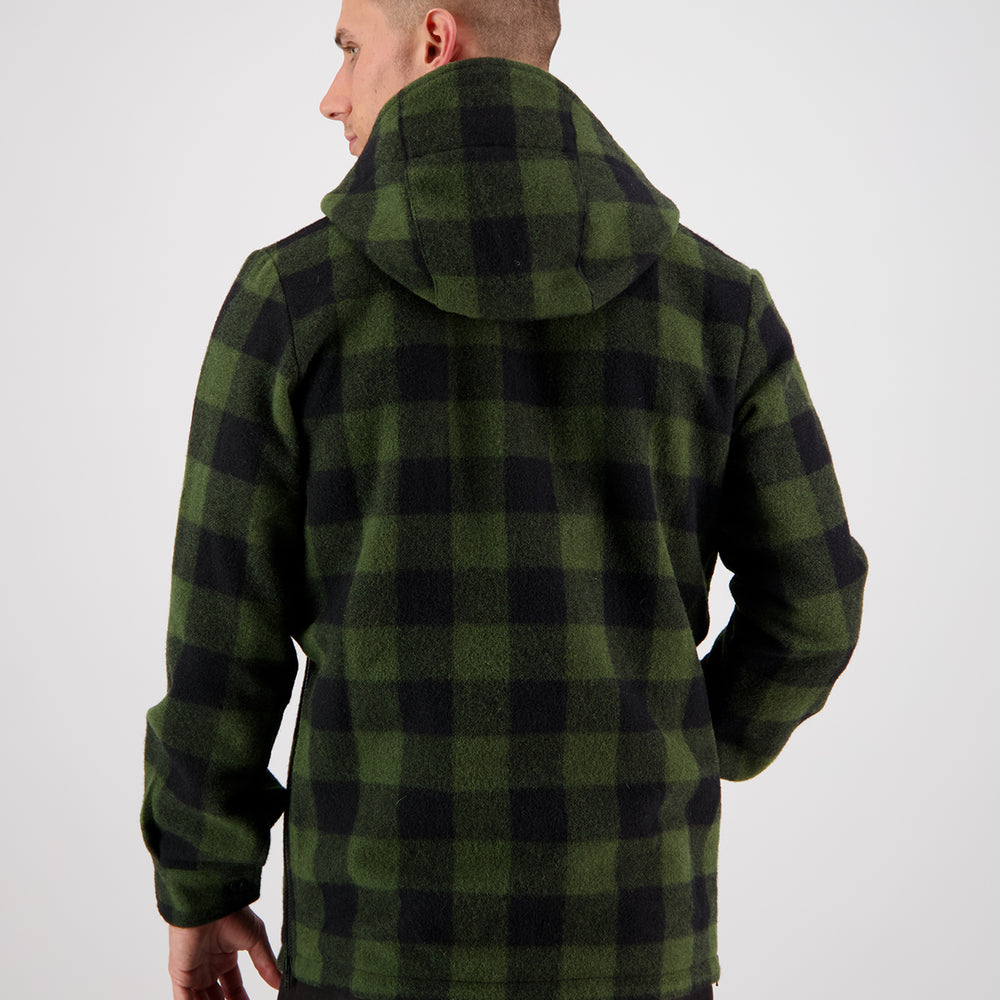 
                  
                    Swanndri clothing as seen from behind
                  
                