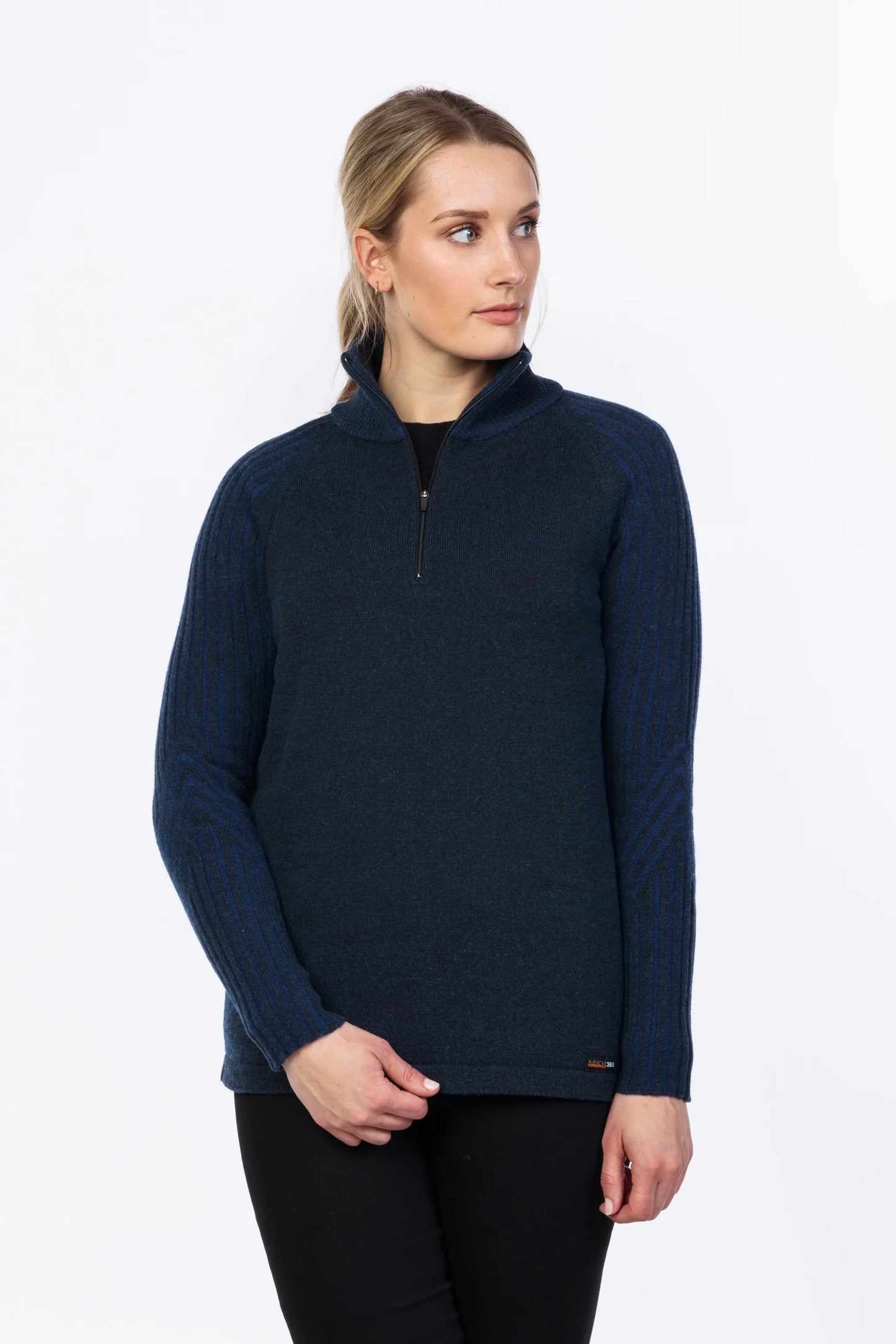MKM Originals - Women's Technical Lightweight 1/2 Zip Pullover